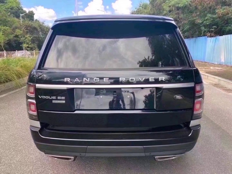 济南13年路虎揽胜行政6