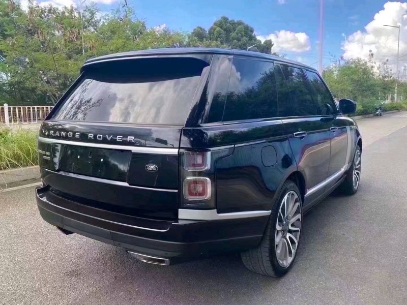 济南13年路虎揽胜行政7