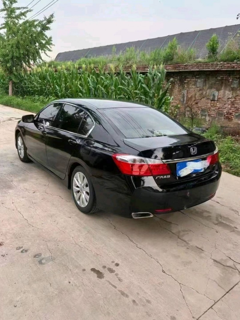 淄博15年本田雅阁8