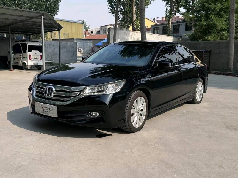 潍坊15年本田雅阁2