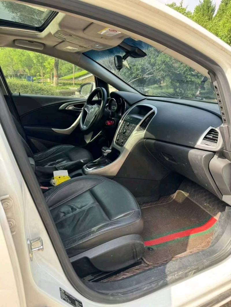 邢台12年别克英朗GT6