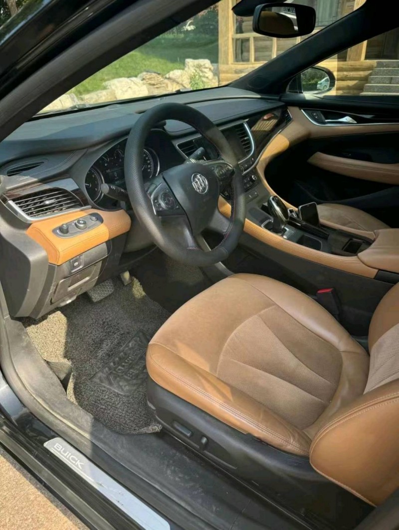 邢台16年别克君越5