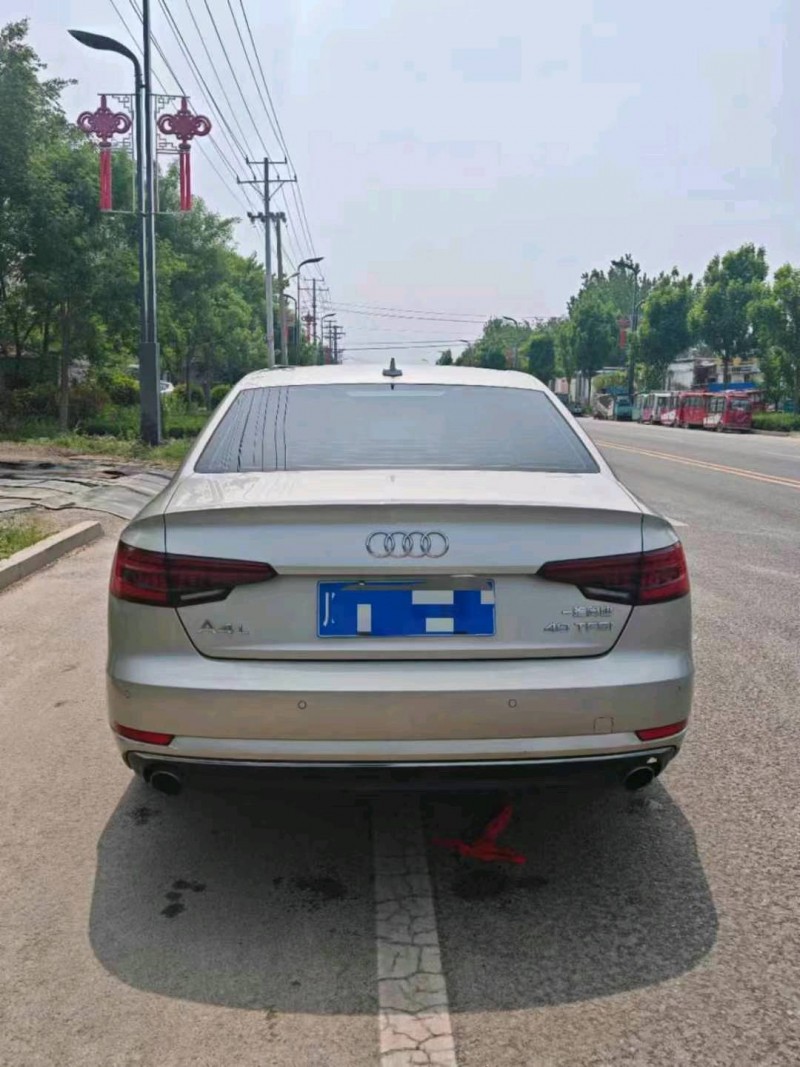 聊城18年奥迪A4L9