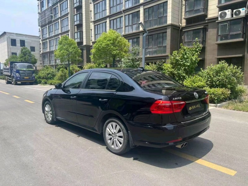 徐州13年大众朗逸8