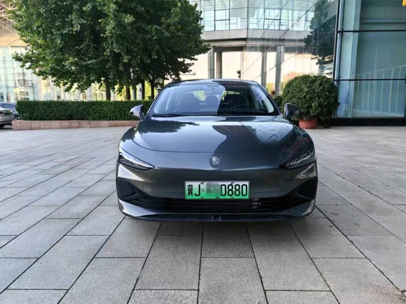 滄州24年榮威D71