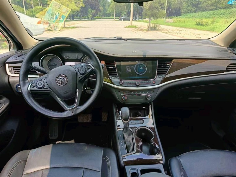 聊城18年别克威朗4