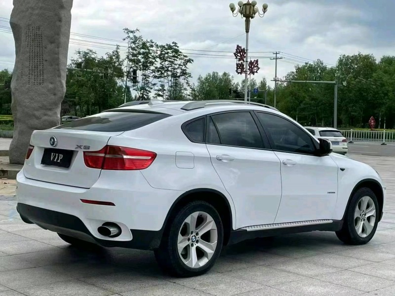 吉林11年寶馬X65