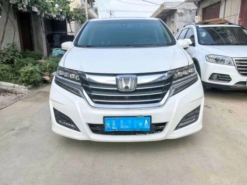 济南17年本田艾力绅1