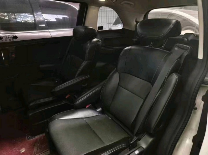 郑州17年本田艾力绅3