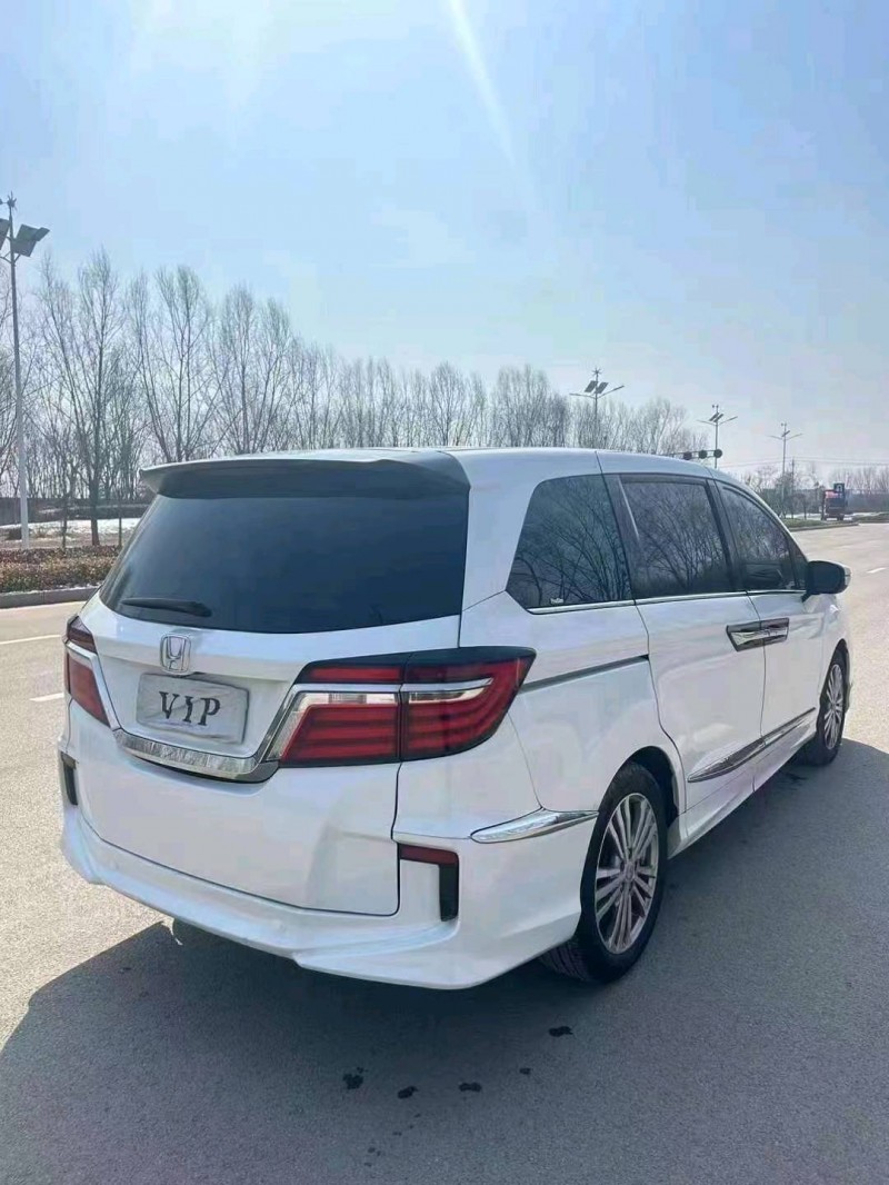 枣庄19年本田艾力绅4