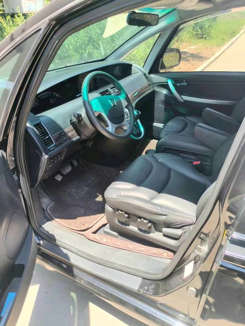 青岛17年纳智捷大7 MPV4