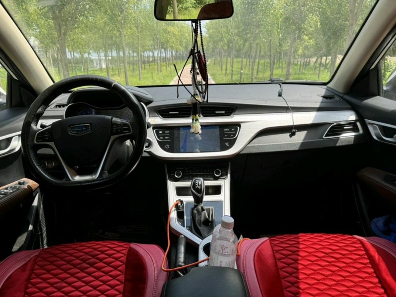 郑州19年吉利帝豪9