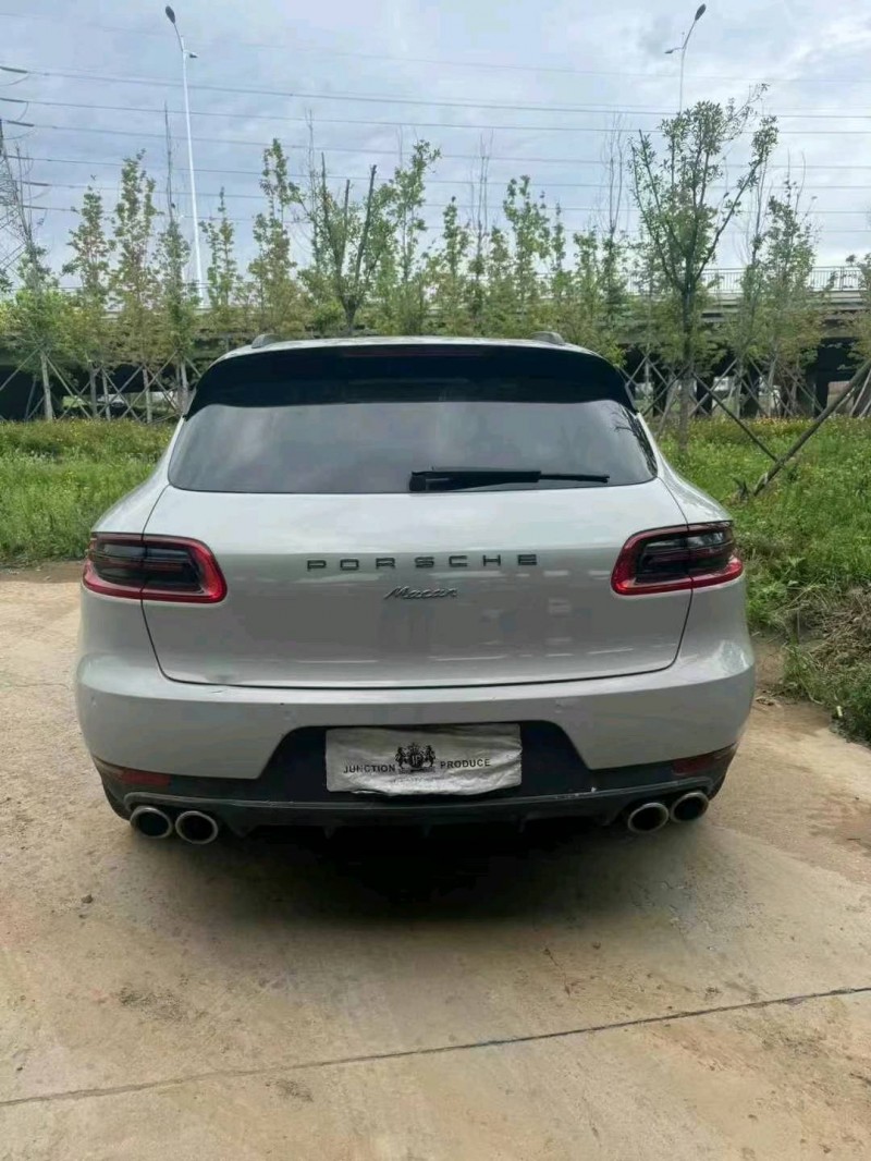 青岛18年保时捷Macan9