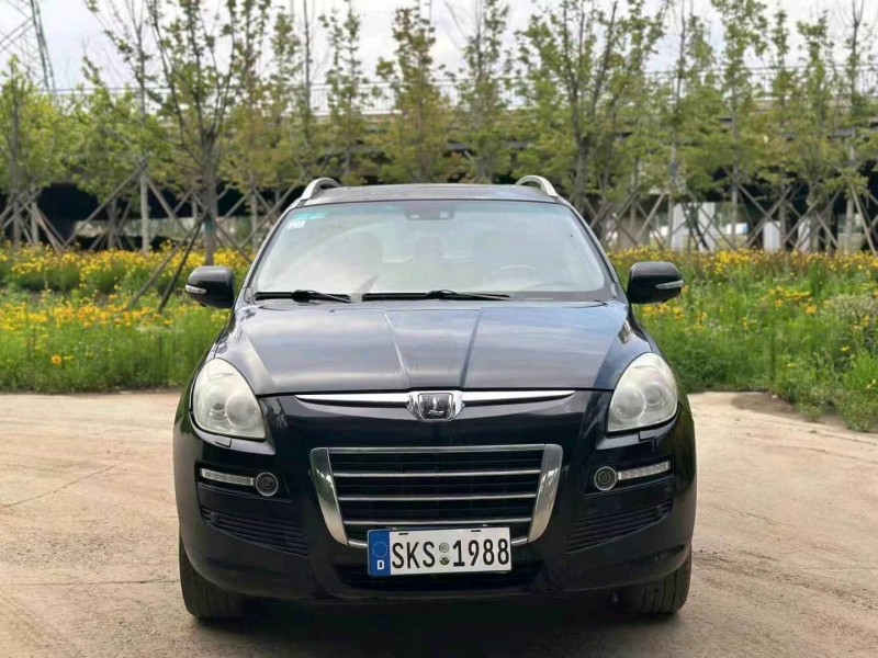 青岛12年纳智捷大7 SUV1