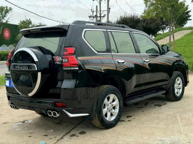 郑州13年丰田普拉多5