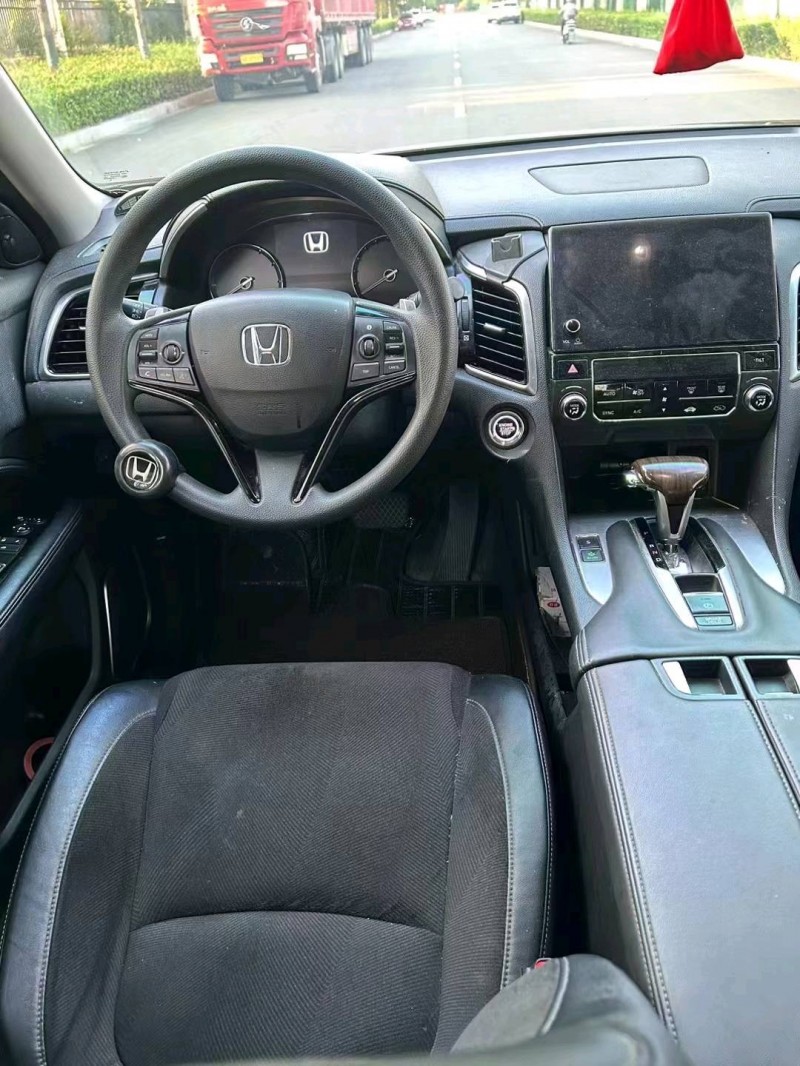 徐州20年本田冠道5