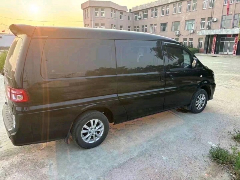 潍坊23年东风菱智8