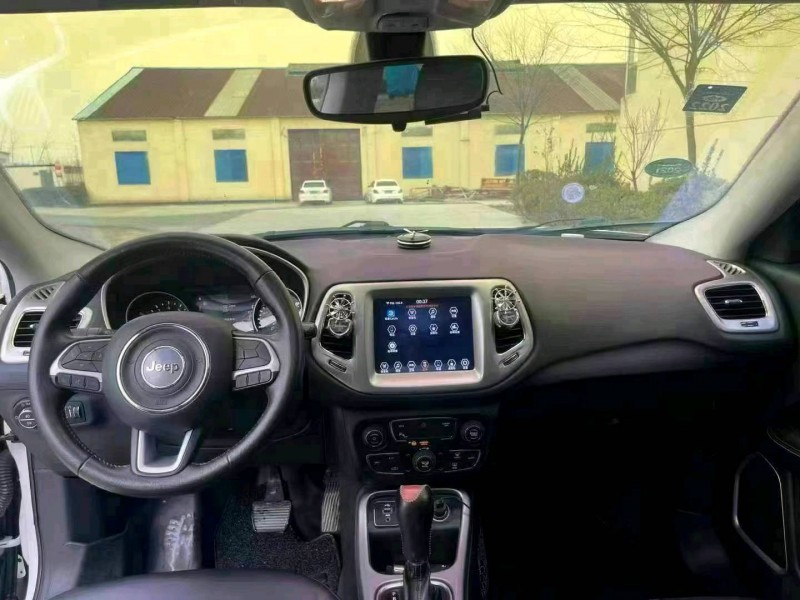 徐州18年Jeep指南者7