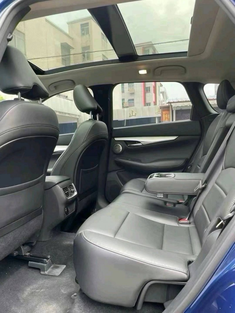 中山21年英菲尼迪QX50(進口)6