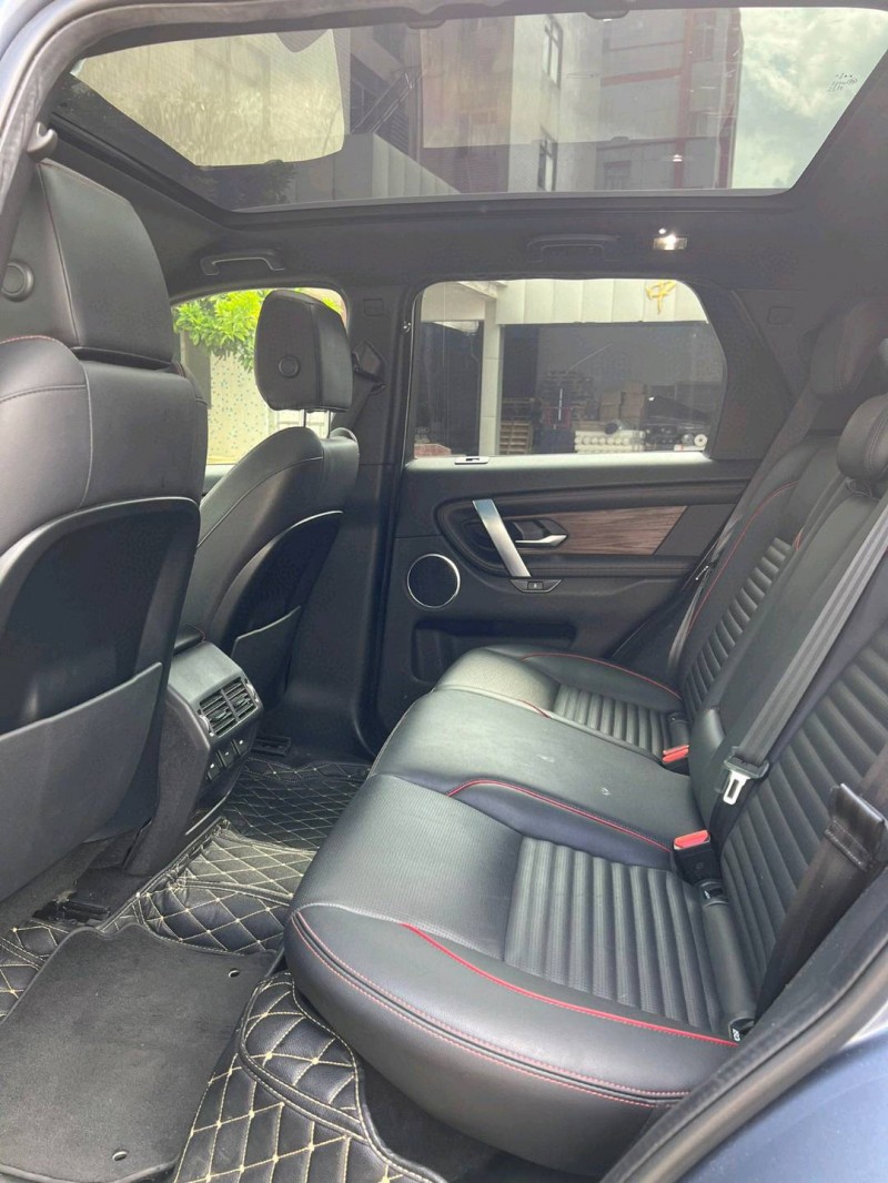 中山20年路虎发现6