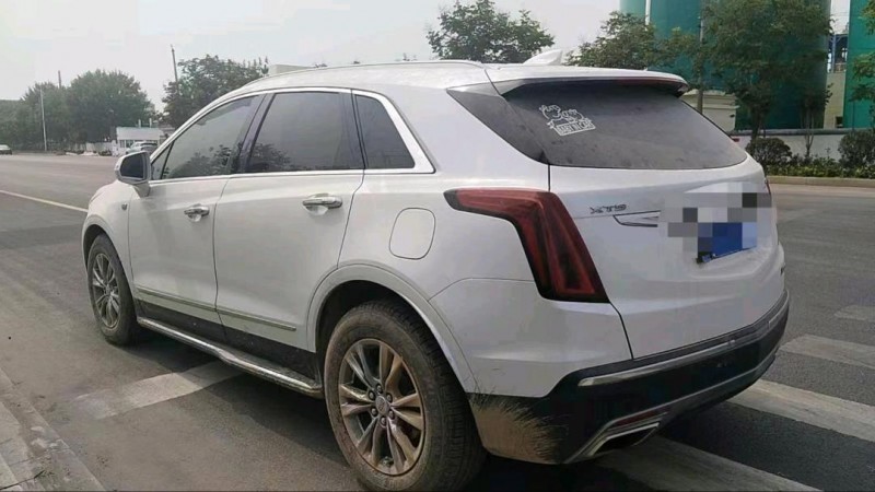 东营20年凯迪拉克XT54