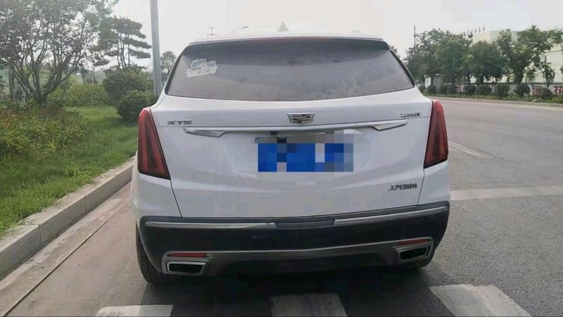 东营20年凯迪拉克XT56