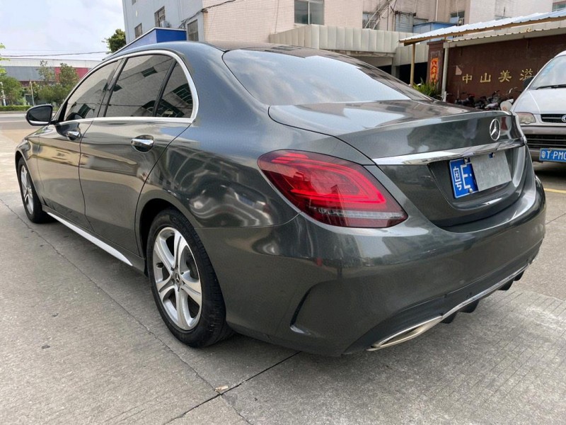 中山19年奔驰C5