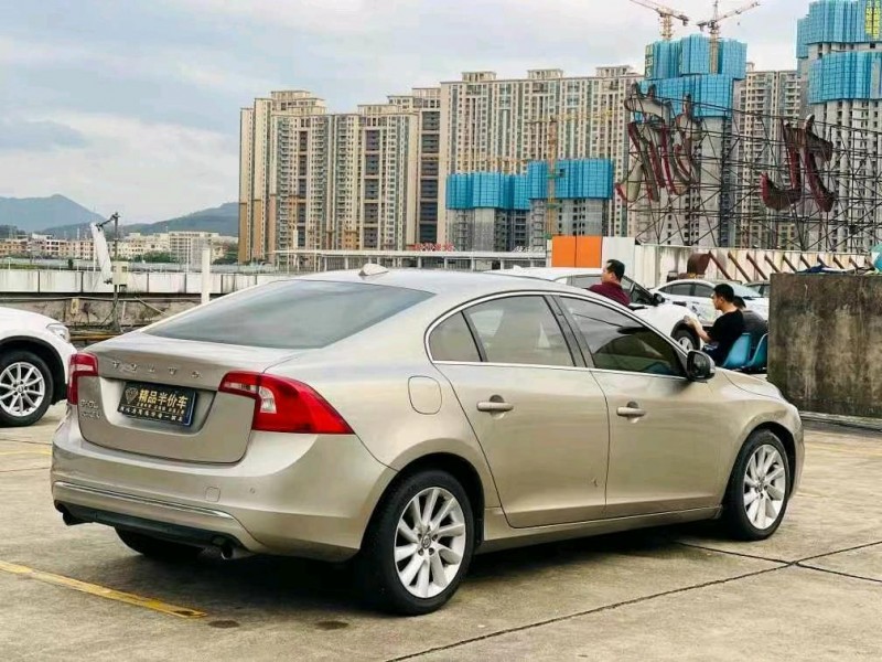 东莞15年沃尔沃S60L9