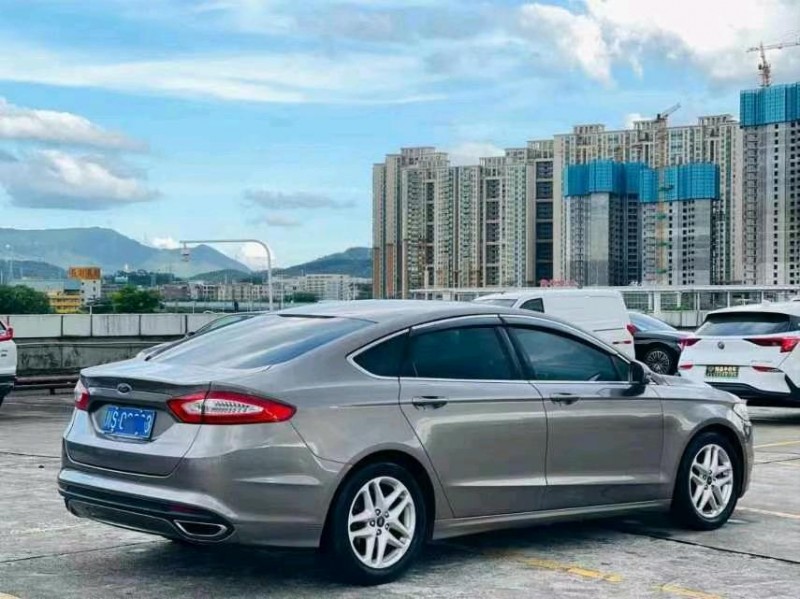 东莞16年福特蒙迪欧9