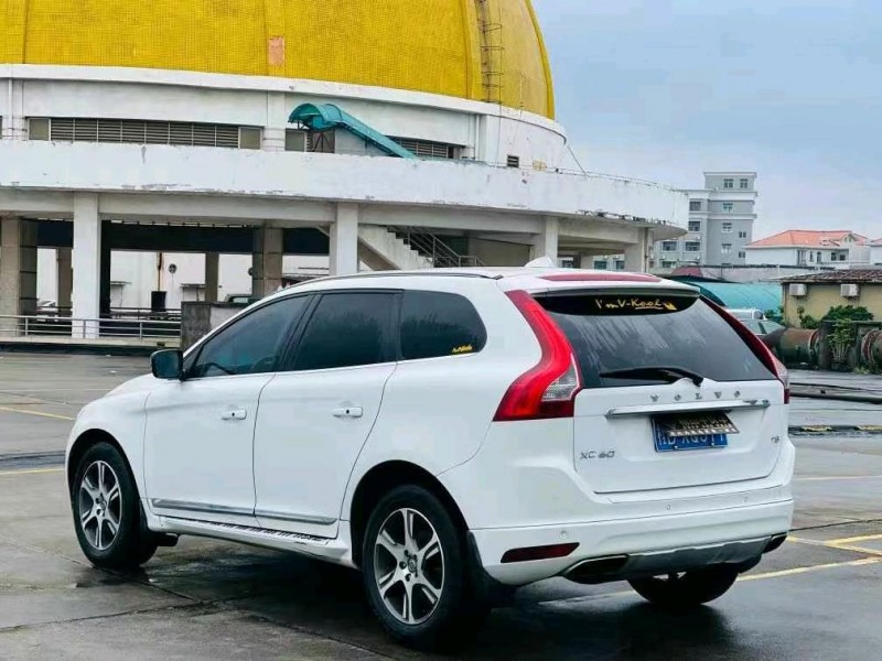 东莞13年沃尔沃XC608
