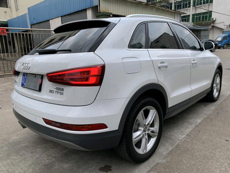 中山18年奥迪Q35