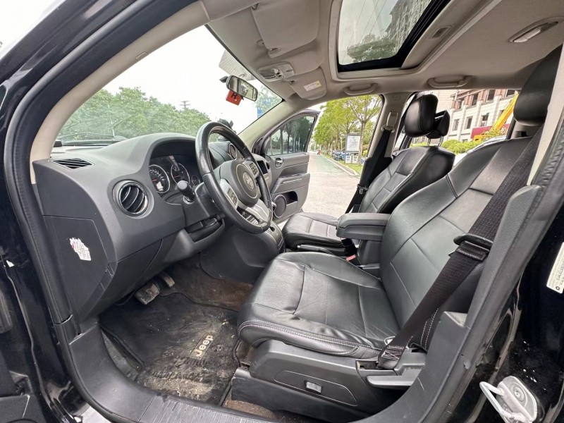 徐州13年Jeep指南者6