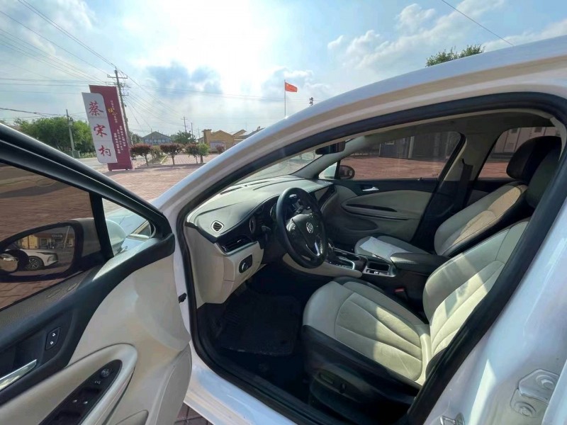 沧州18年别克威朗7