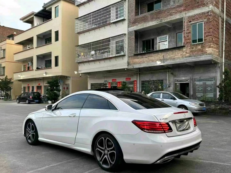 广州15年奔驰E8