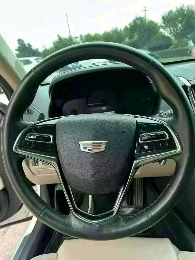 武汉16年凯迪拉克ATS6
