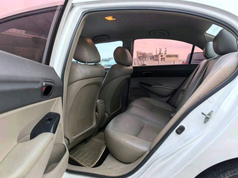 东莞11年本田思域6