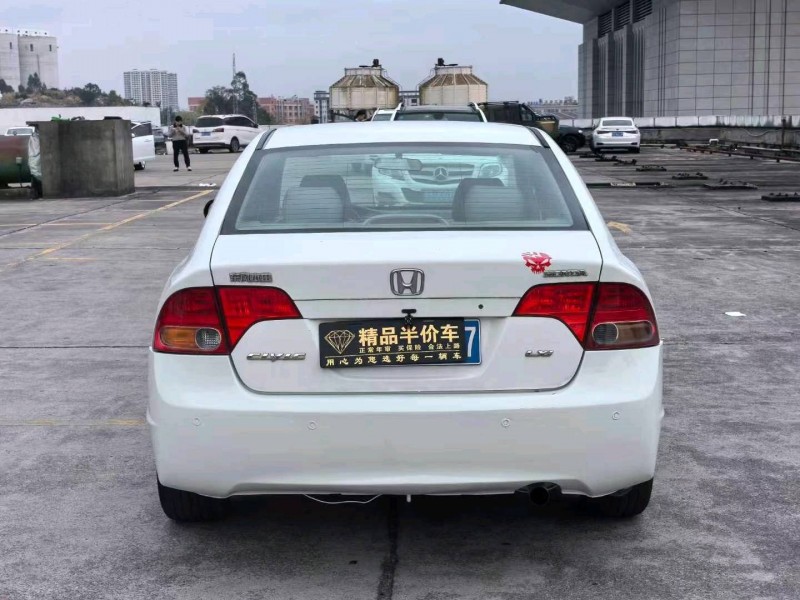 东莞11年本田思域9