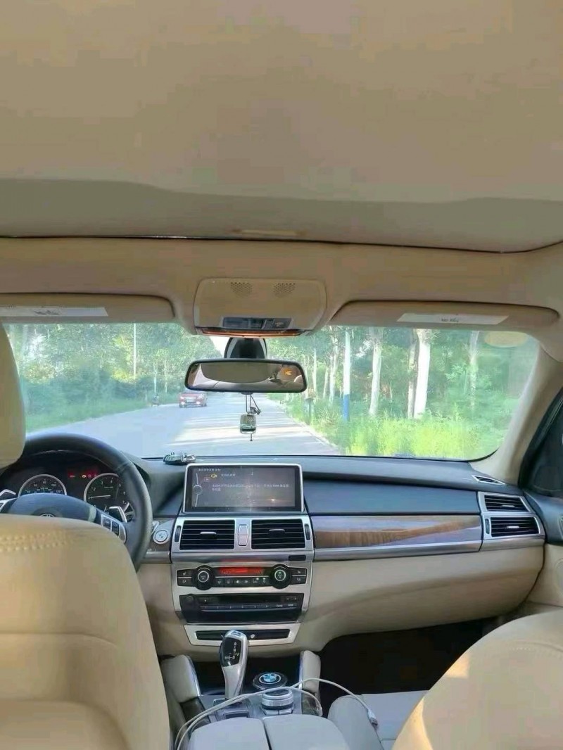 潍坊12年宝马X57