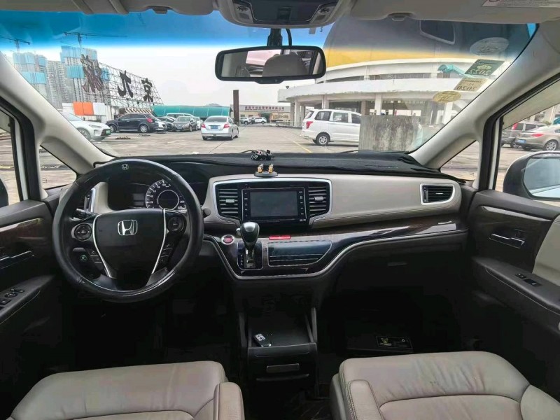 东莞16年本田奥德赛5