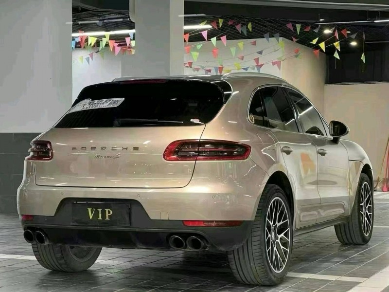 潍坊17年保时捷Macan4
