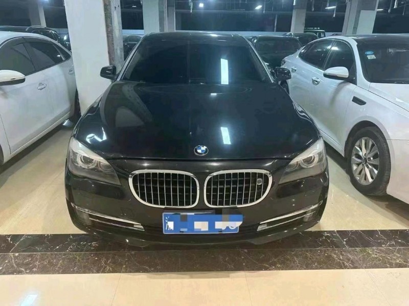 潍坊09年宝马7系1