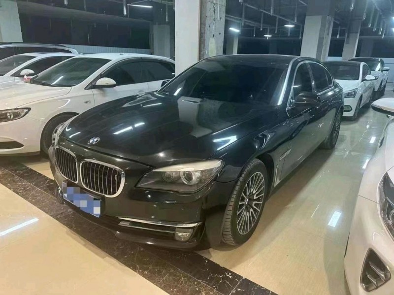 潍坊09年宝马7系3