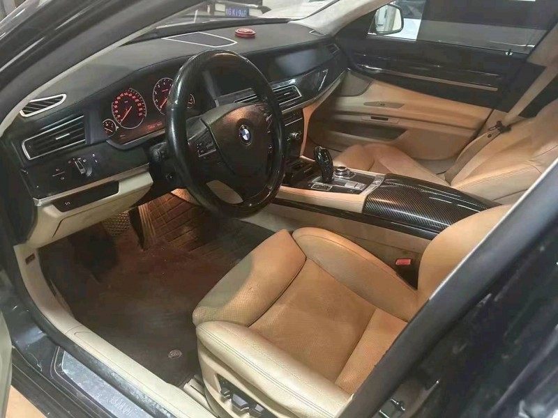 潍坊09年宝马7系7