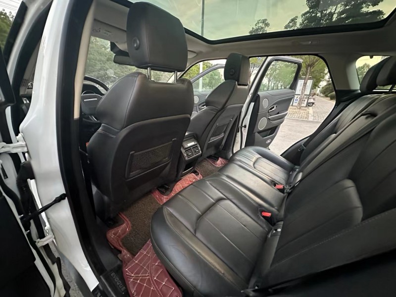 徐州18年路虎极光8