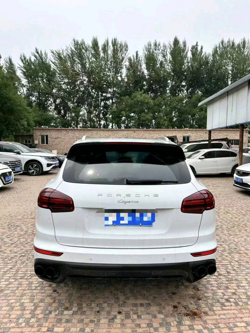 大同17年保時捷卡宴4