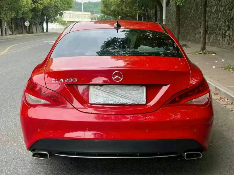 岳阳16年奔驰CLA3