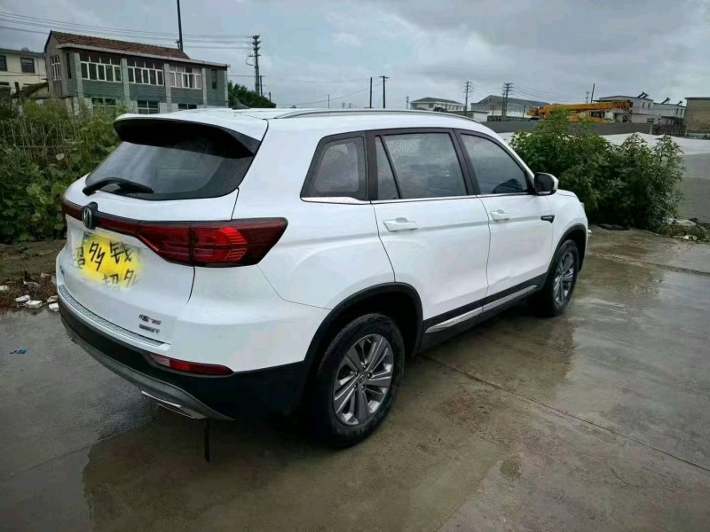 南通20年長安汽車CS758