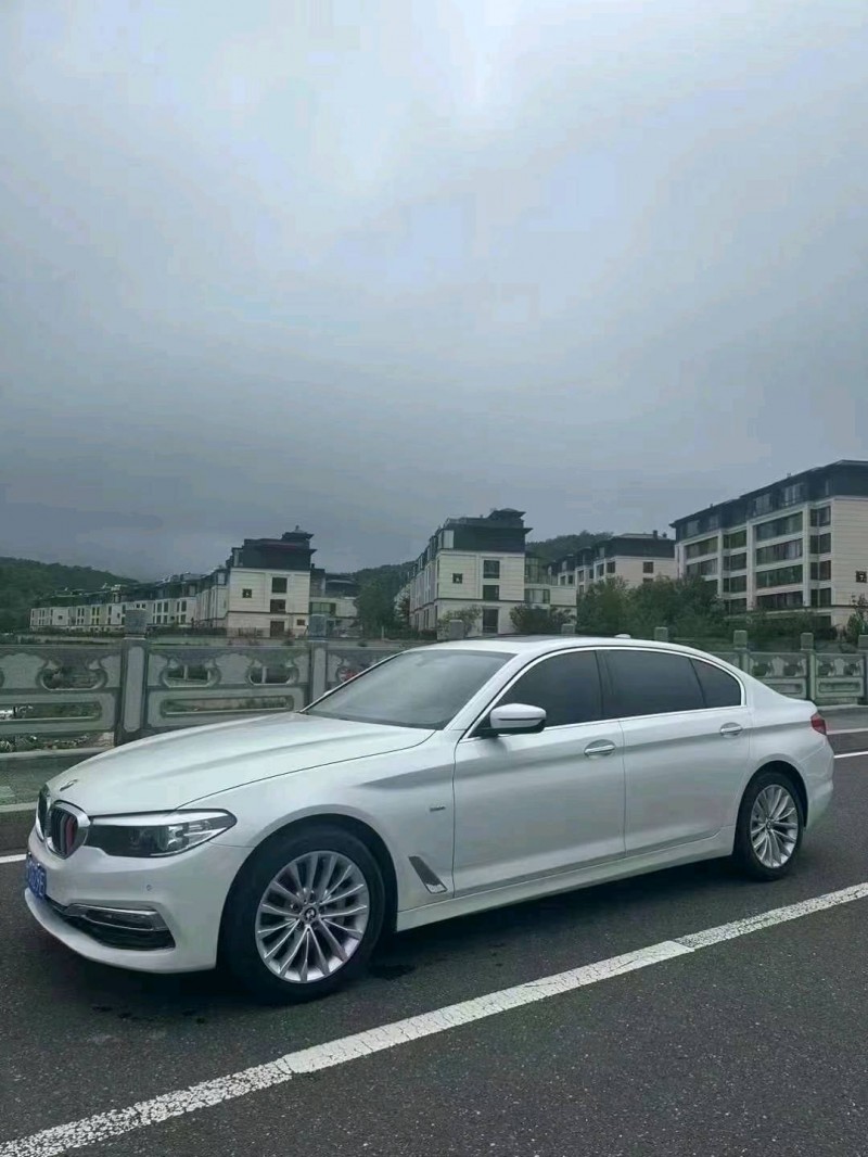 烟台18年宝马5系3