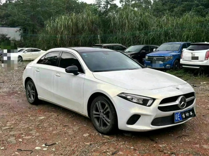 佛山19年奔驰A5