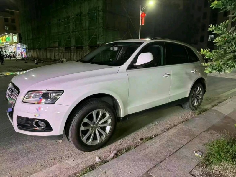 江门14年奥迪Q59